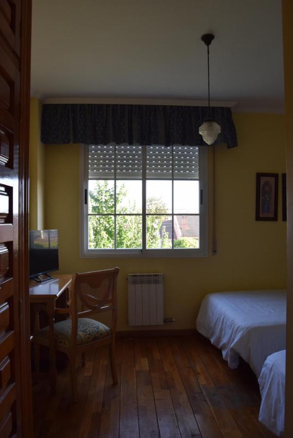 Hotel Las Casitas Del Jardin Tudela de Duero ภายนอก รูปภาพ