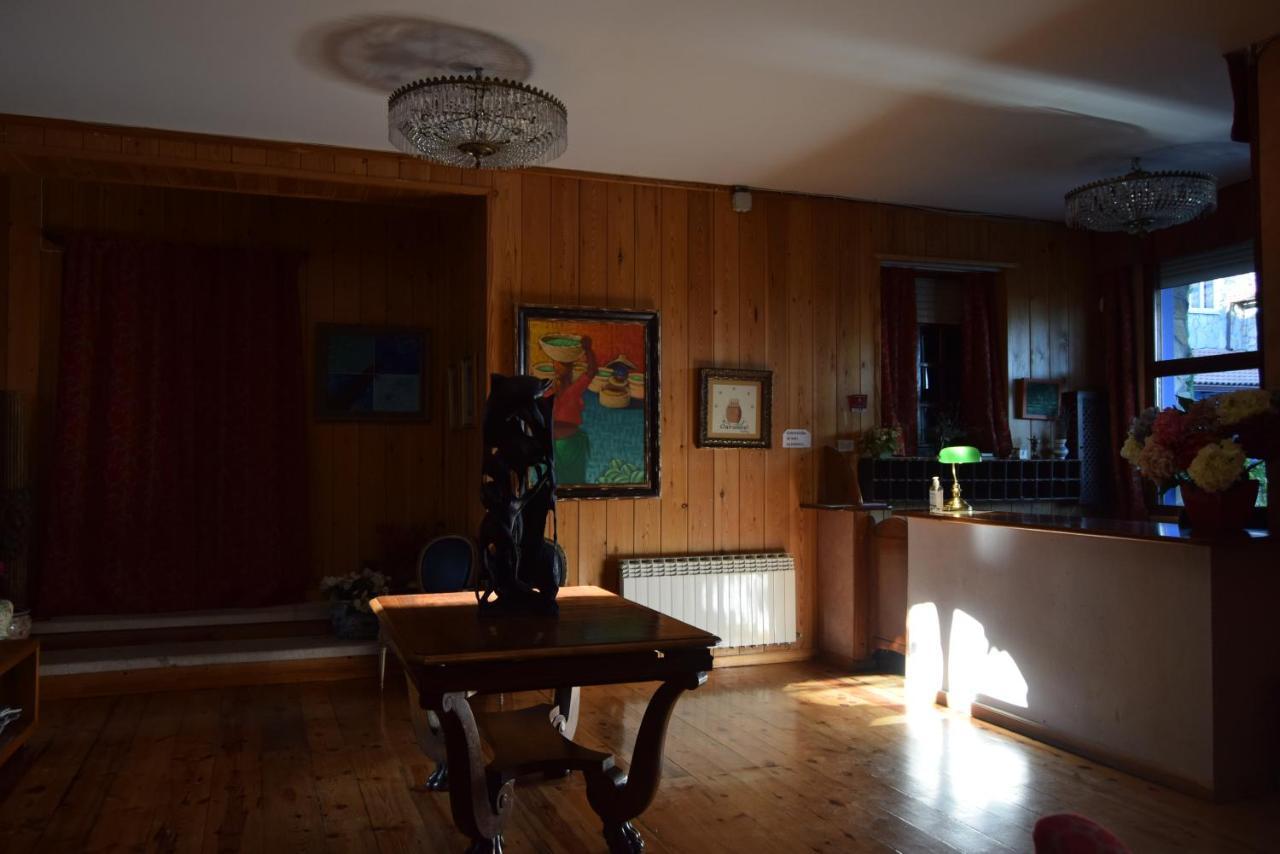 Hotel Las Casitas Del Jardin Tudela de Duero ภายนอก รูปภาพ